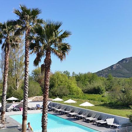Hotel Restaurant Les Chasseurs Marine de Pietracorbara Екстер'єр фото