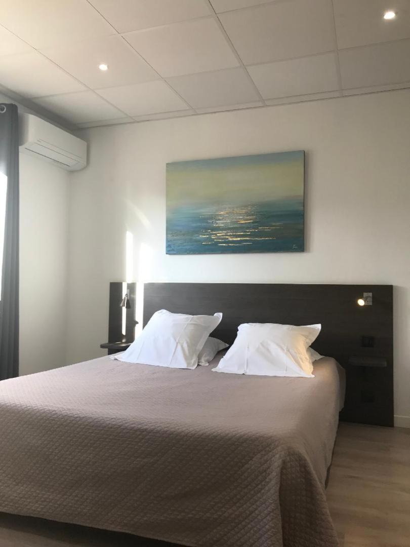 Hotel Restaurant Les Chasseurs Marine de Pietracorbara Екстер'єр фото