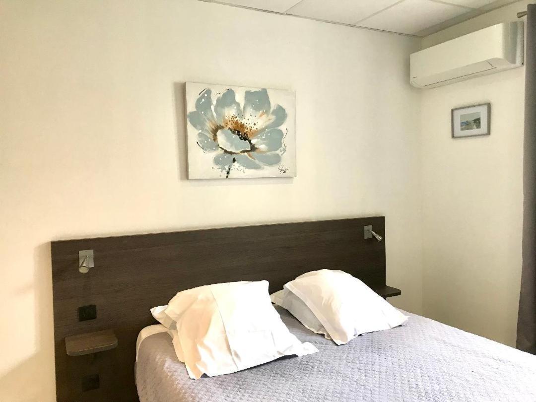 Hotel Restaurant Les Chasseurs Marine de Pietracorbara Екстер'єр фото