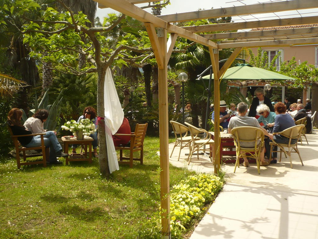 Hotel Restaurant Les Chasseurs Marine de Pietracorbara Екстер'єр фото