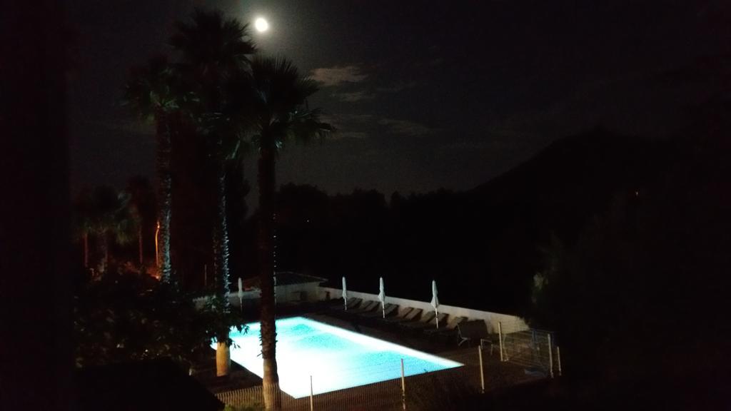Hotel Restaurant Les Chasseurs Marine de Pietracorbara Екстер'єр фото